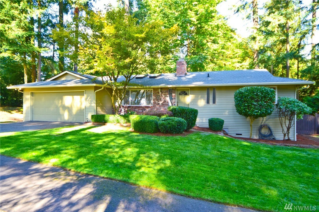 Property Photo: 13406 NE 84th St WA 98052