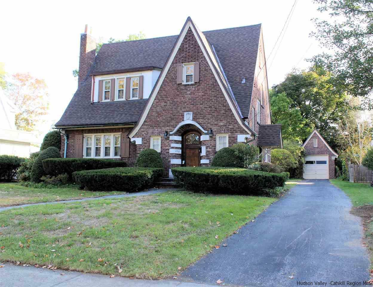 Property Photo:  272 N Manor  NY 12401 