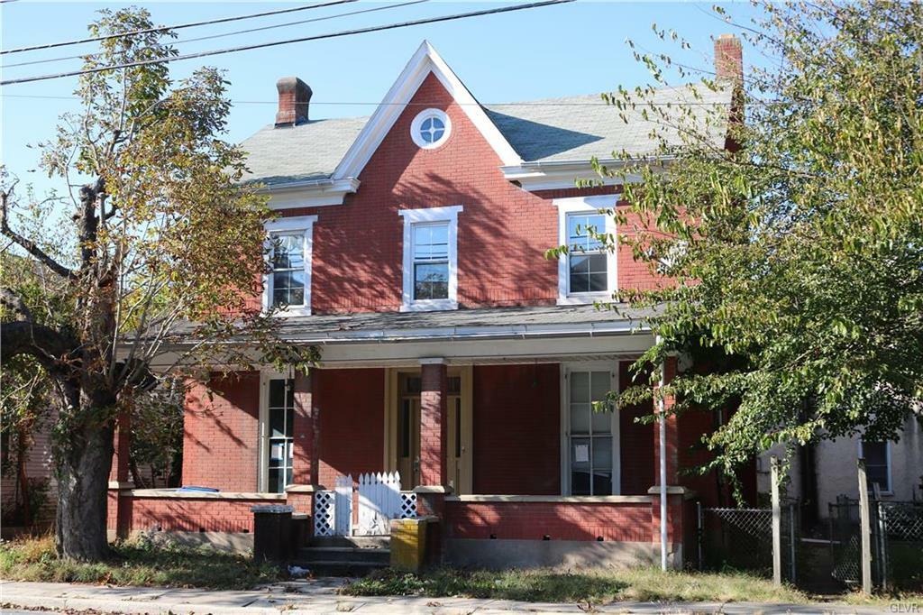 Property Photo:  11 Main Street  PA 18088 