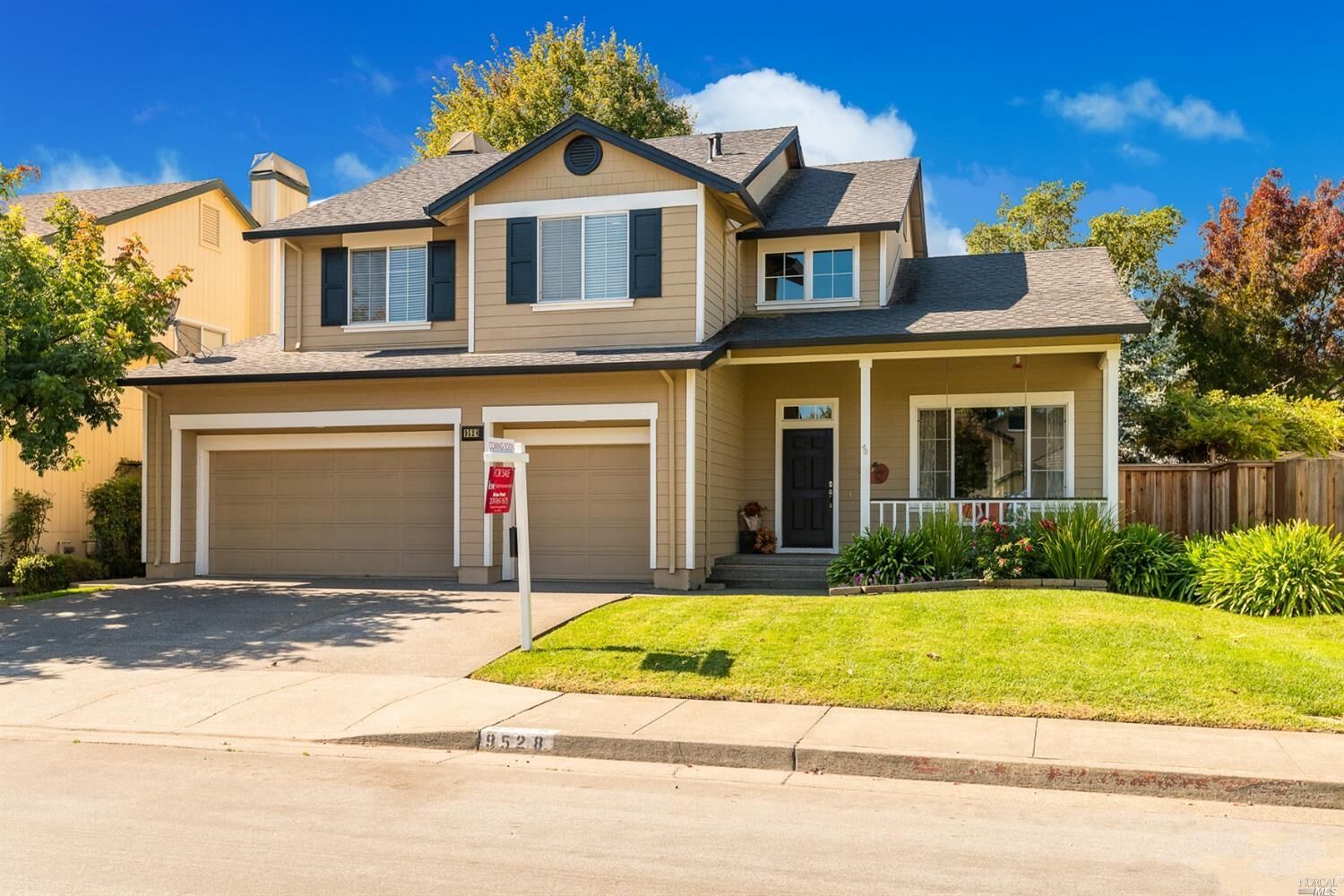 Property Photo: 9528 Camelot Drive CA 95492