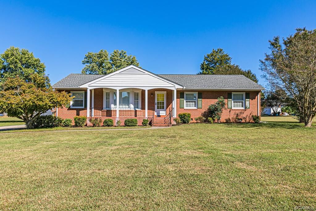 Property Photo:  7382 Barnette Avenue  VA 23111 