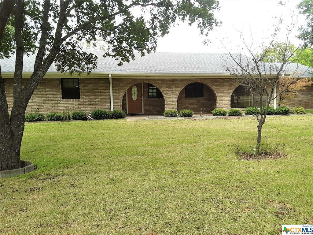 Property Photo:  328 Briarcroft Lane  TX 76542 