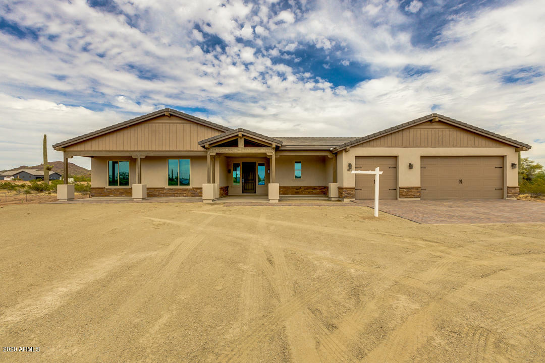 Property Photo:  14612 W Plum Road  AZ 85387 