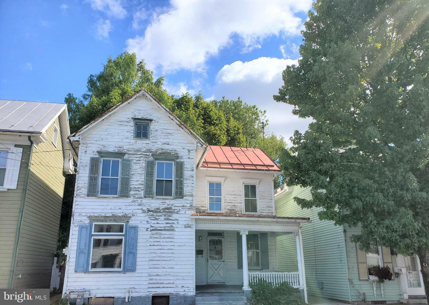 Property Photo: 217 S York Street PA 17055