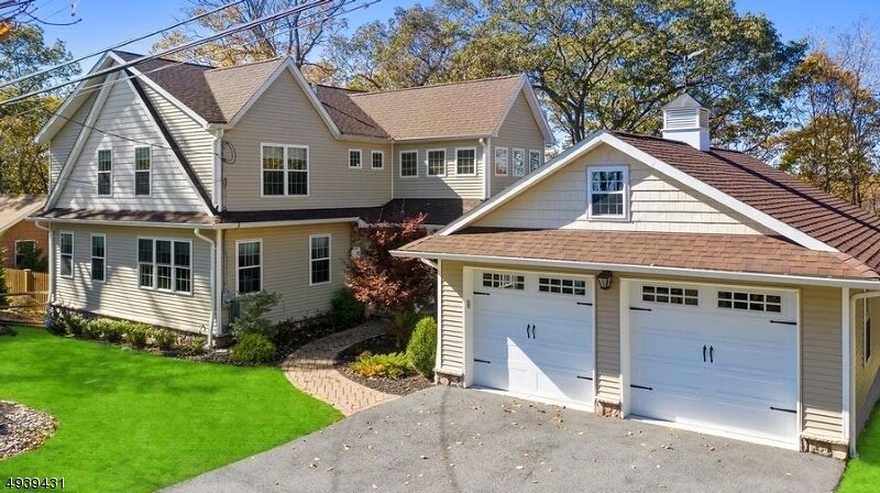 Property Photo: 103 Hillcrest Dr NJ 07834