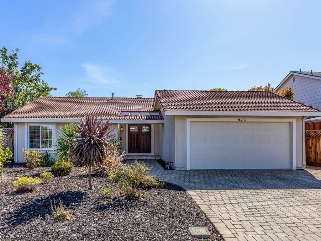 Property Photo:  972 Aster Court  CA 94086 