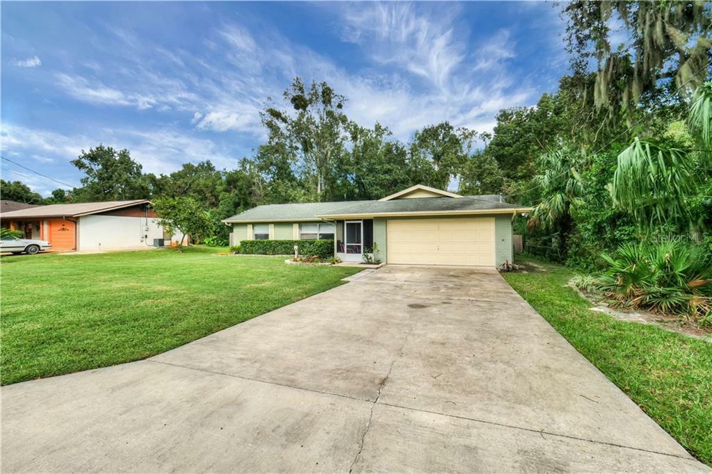 Property Photo:  235 Acacia Road  FL 32713 