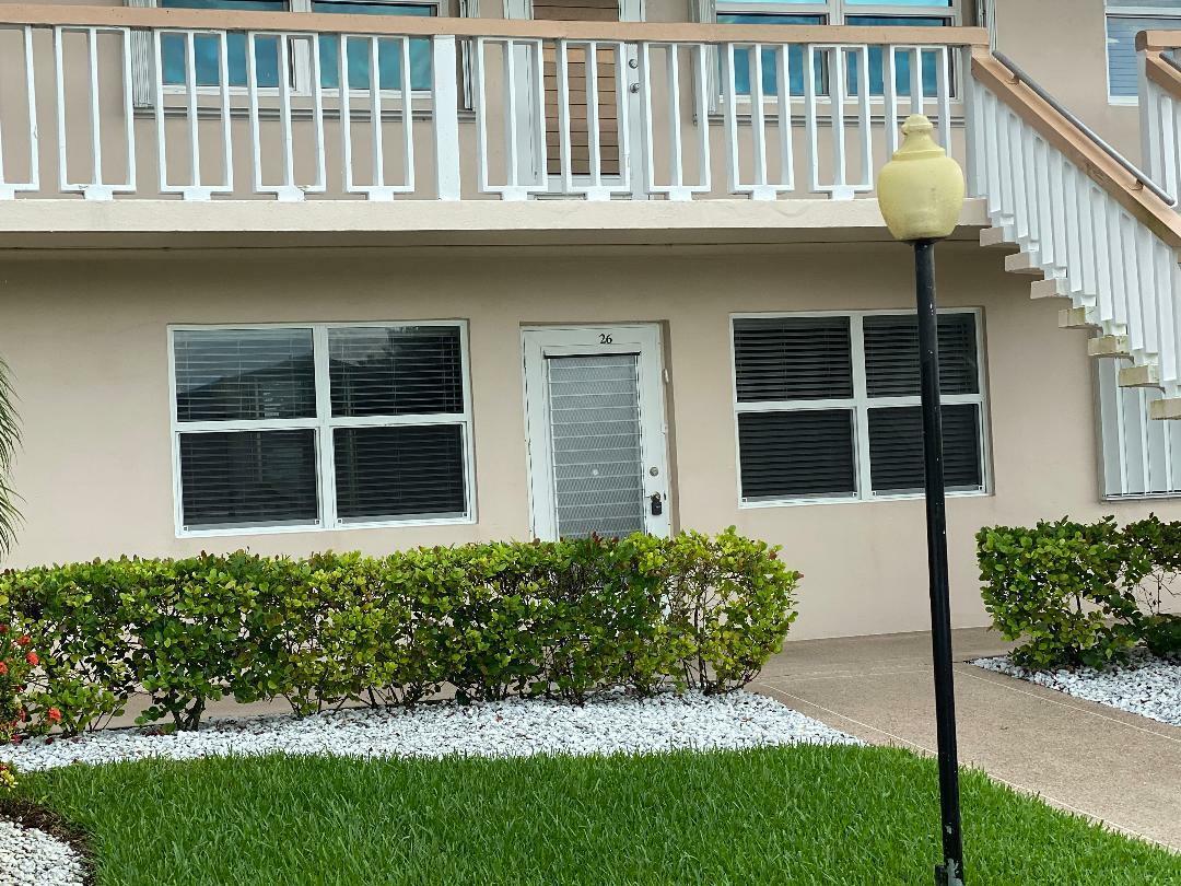 Property Photo: 26 Somerset B 26 FL 33417