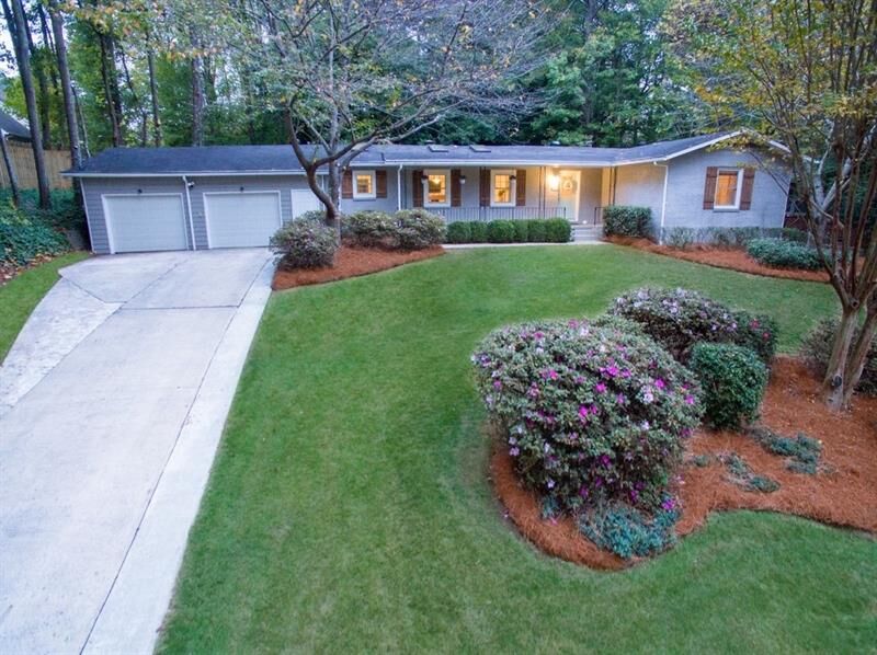 Property Photo:  1946 Plantation Lane  GA 30341 