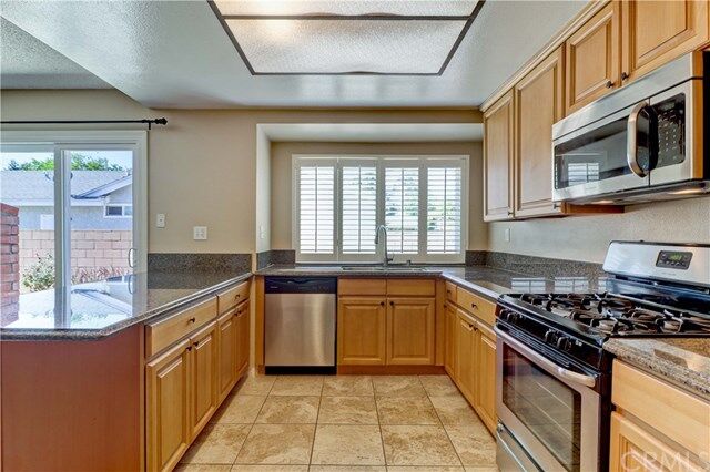 Property Photo:  609 E 14th Street  CA 91786 