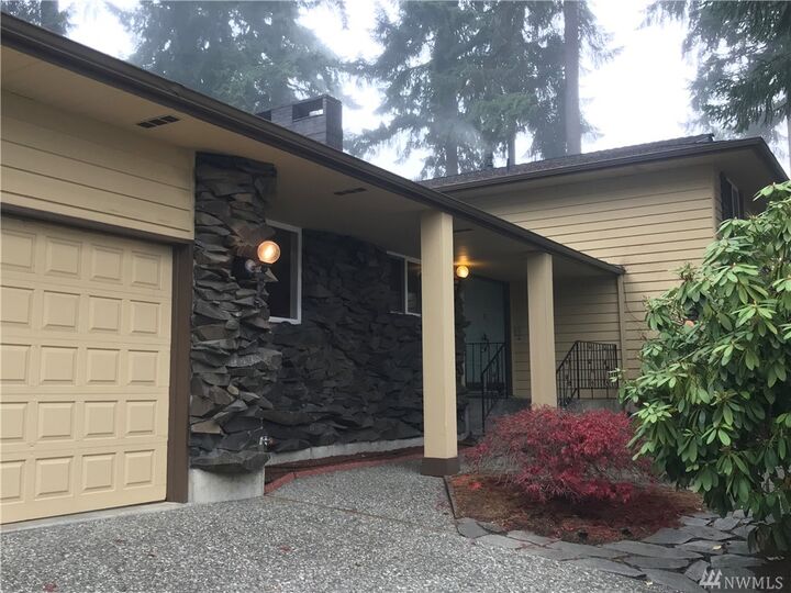 Property Photo:  3311  123rd Street SE  WA 98208 