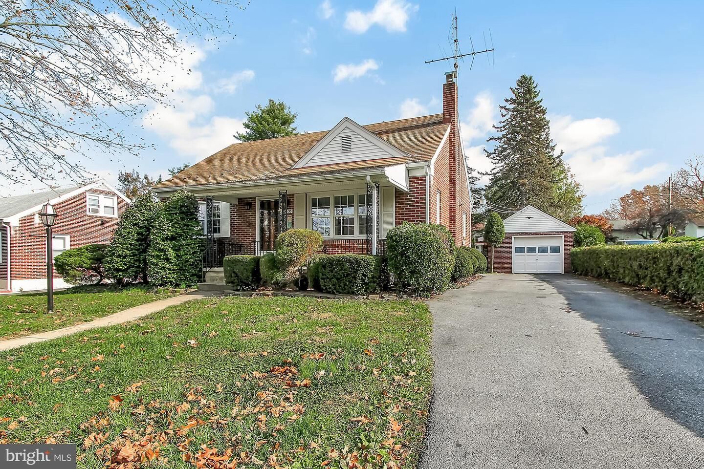 Property Photo: 4403 5th Avenue PA 19560