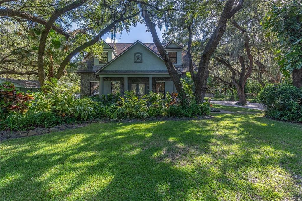 Property Photo:  6290 62nd Avenue N  FL 33781 