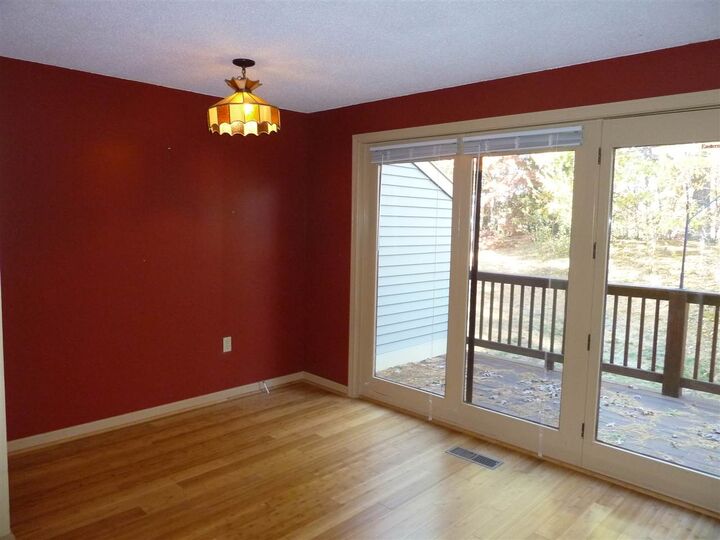 Property Photo:  33 Bartemus Trail  NH 03063 