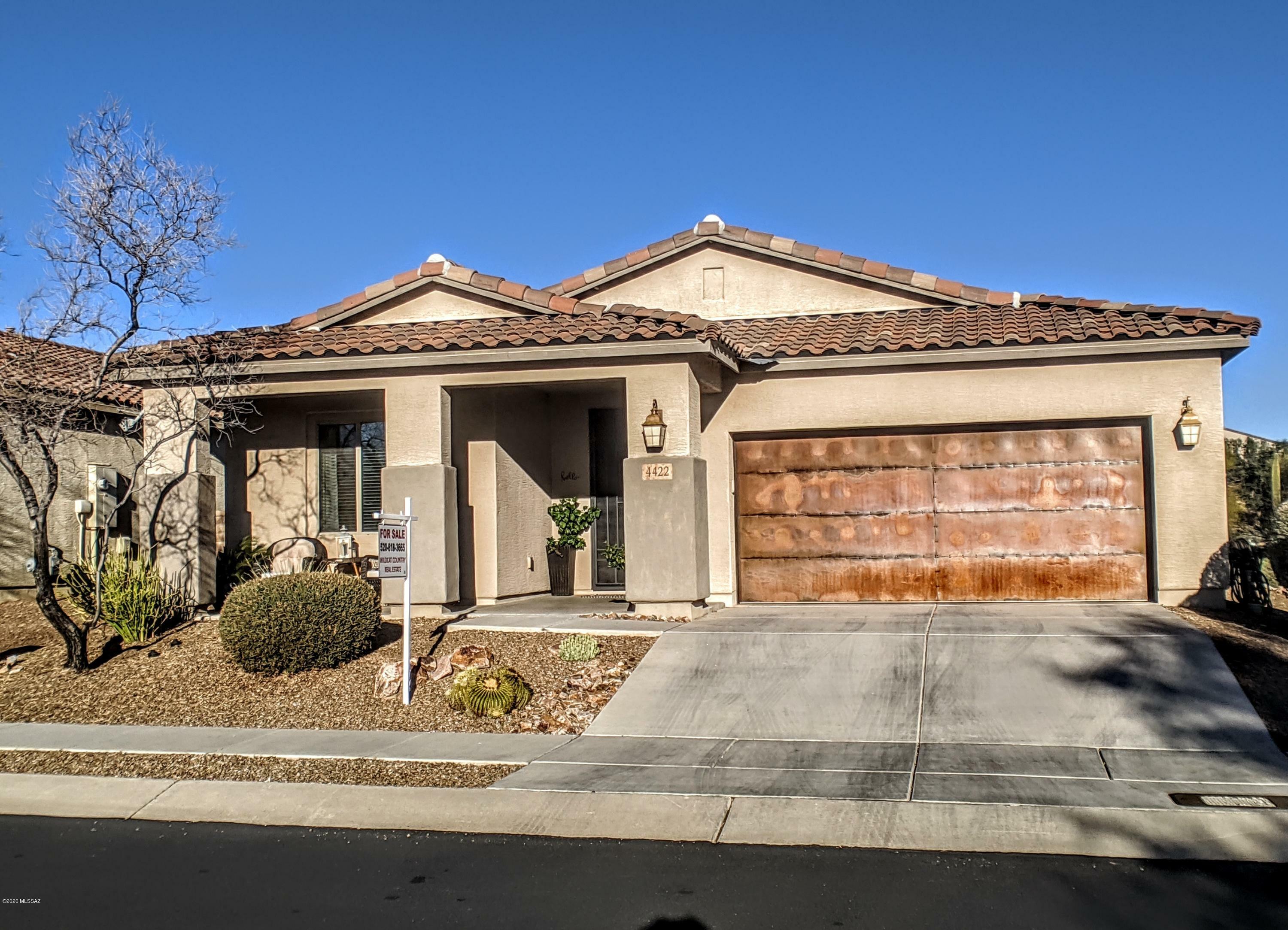 Property Photo: 4422 W Cloud Ranch Place AZ 85658
