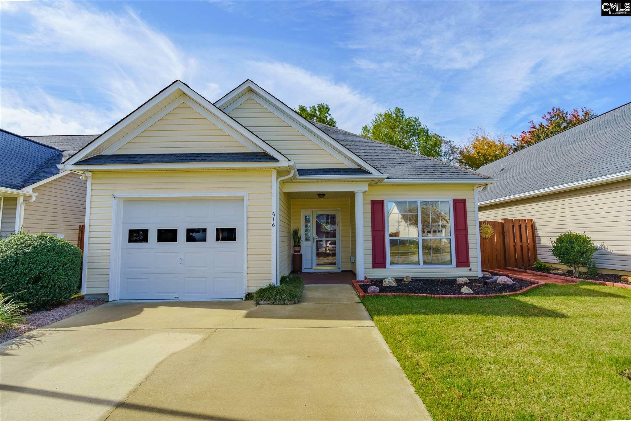 Property Photo: 616 Ivy Green Ln SC 29063