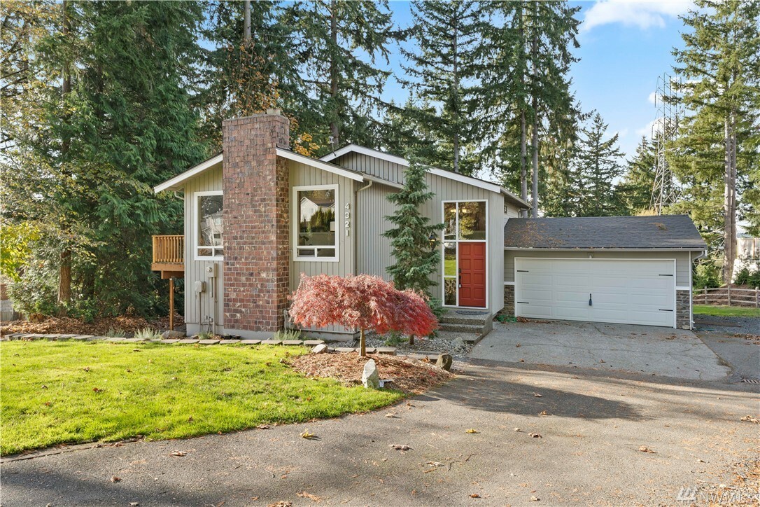 Property Photo:  4321 234th Place SE  WA 98021 