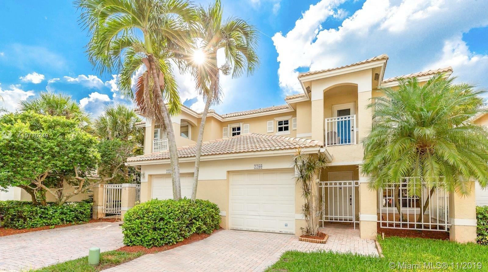 Property Photo: 2280 NW 171st Ter FL 33028