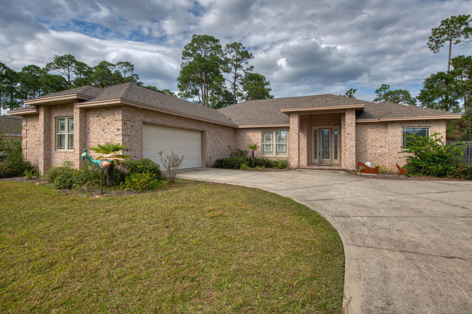 Property Photo:  724 Persimmon Way  FL 32578 