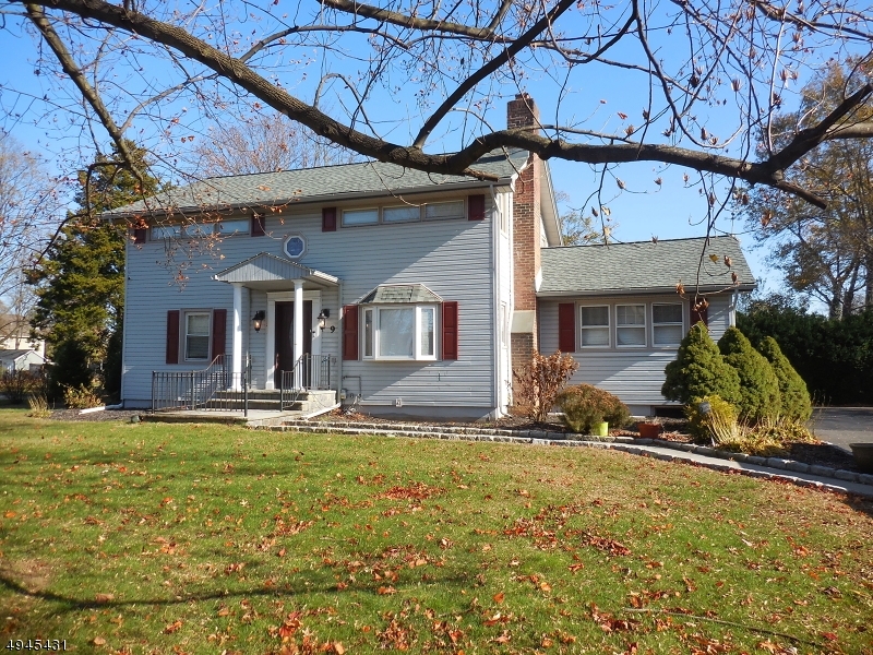 Property Photo:  9 Leeland Ave  NJ 07444 