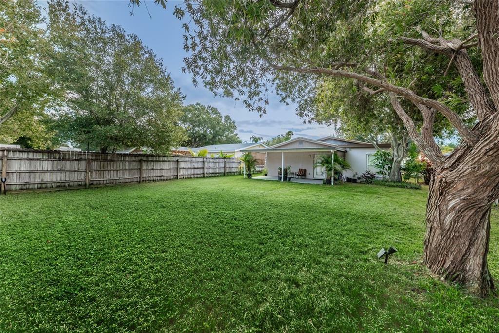 Property Photo:  4441 67th Avenue N  FL 33781 