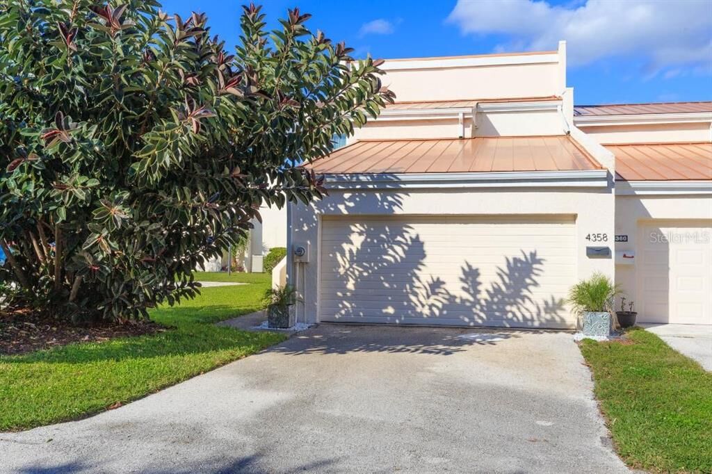 Property Photo:  4358 Outrigger Lane  FL 33615 