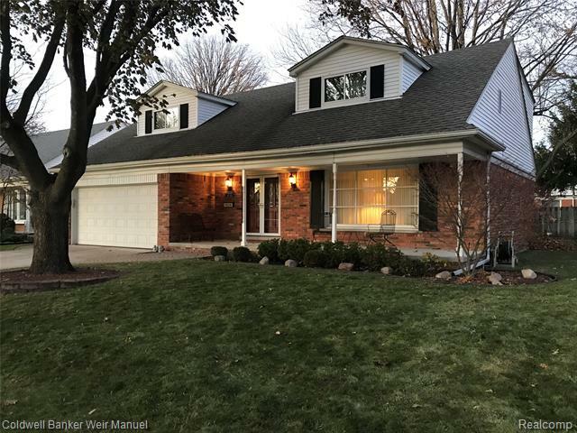 Property Photo: 1530 Blairmoor Court MI 48236