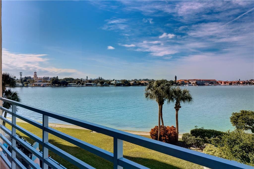 Property Photo:  7932 Sailboat Key Boulevard S 206  FL 33707 