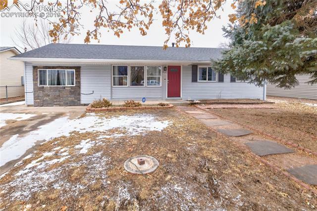 Property Photo:  1509 Kingsley Drive  CO 80909 