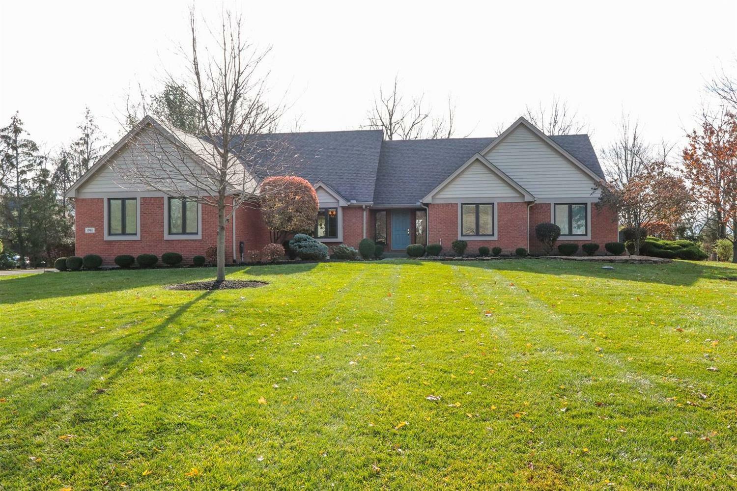 Property Photo:  1961 Oakland Hills Ct  OH 45066 