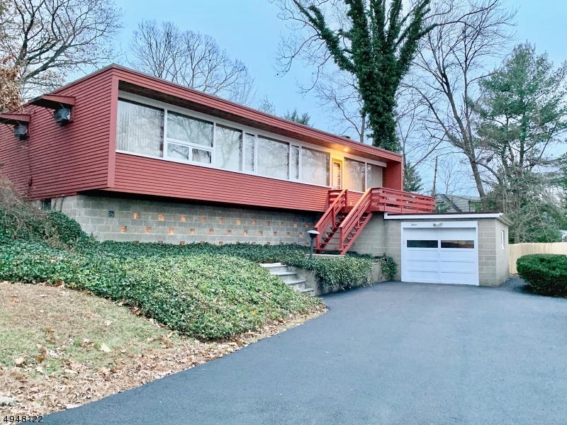 Property Photo:  12 Hillside Dr  NJ 07403 