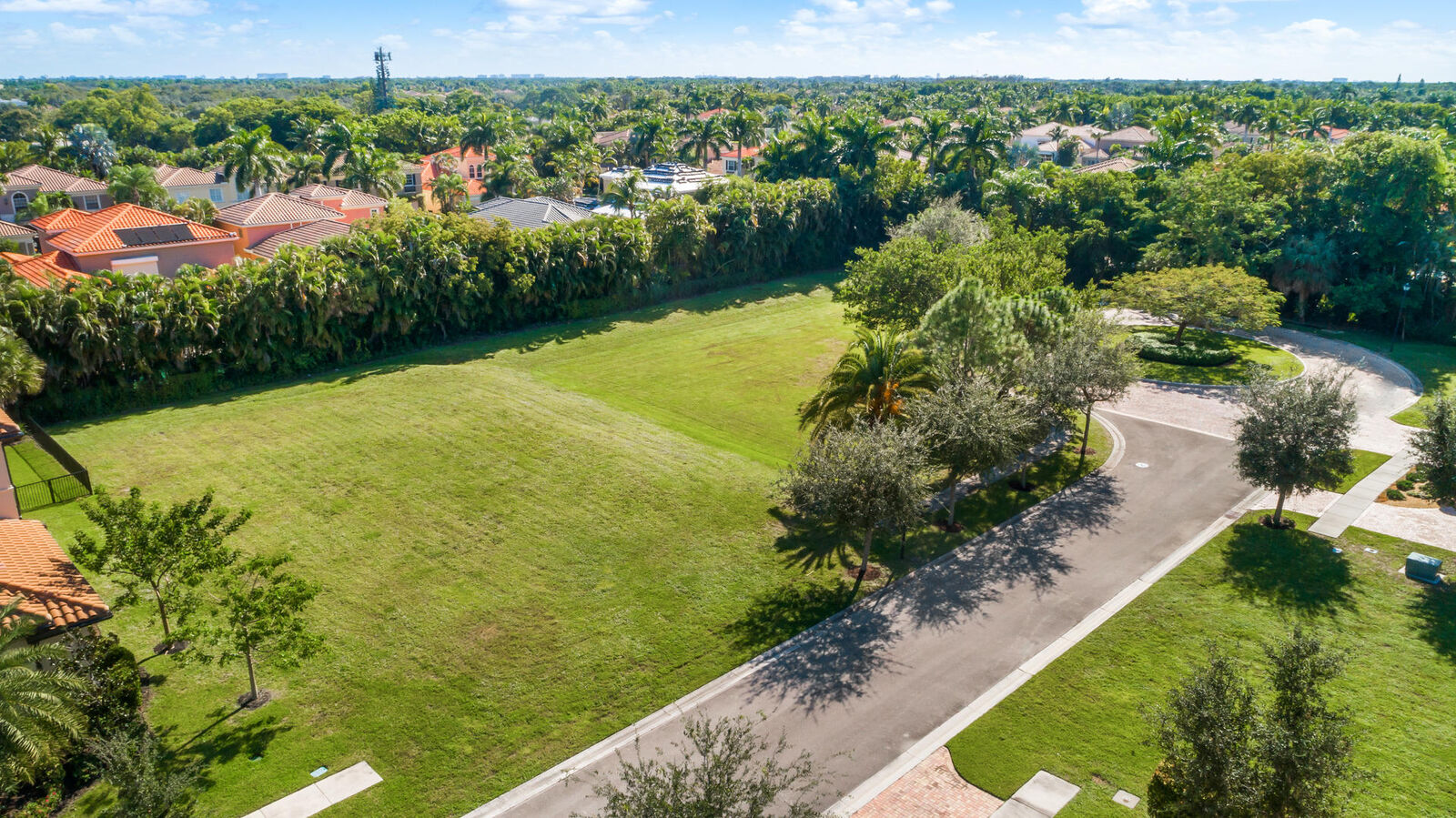 Property Photo:  16066 Tuscany Estates Drive  FL 33446 