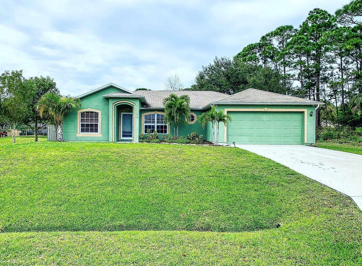 Property Photo:  4538 SW Bradbury Street  FL 34953 