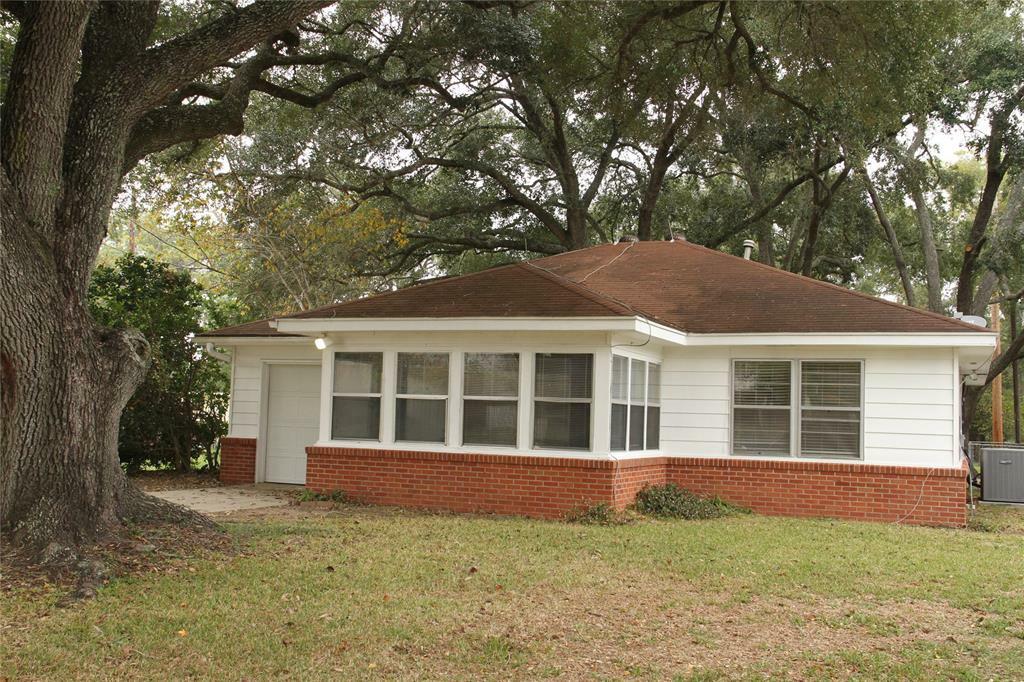 Property Photo:  3510 7th Street  TX 77423 