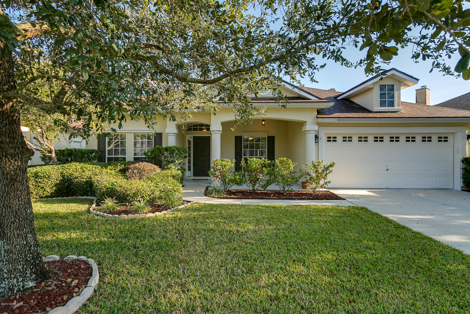 Property Photo: 1762 Chatham Village Drive FL 32003
