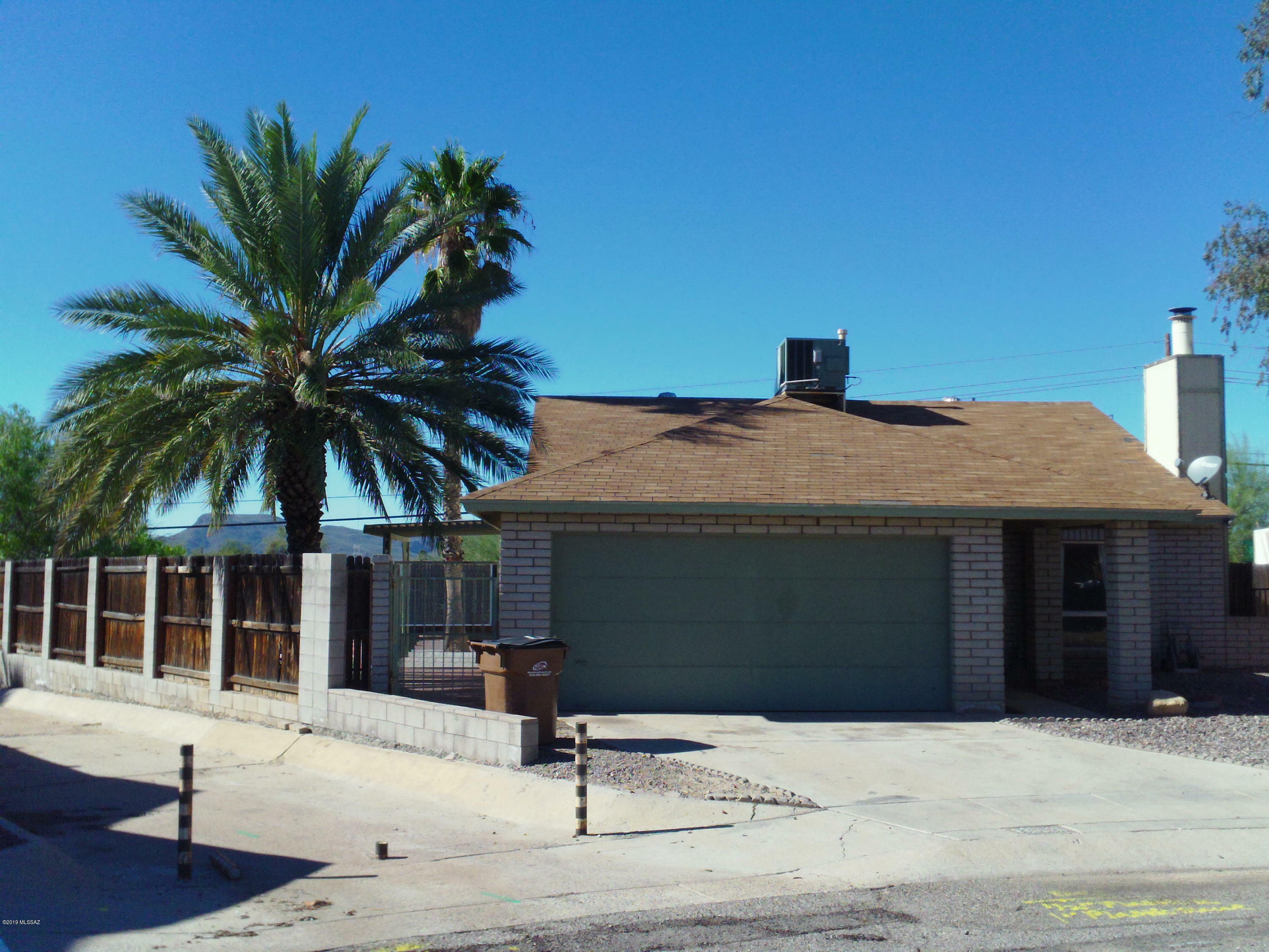 Property Photo:  4591 W Dunn Place  AZ 85741 