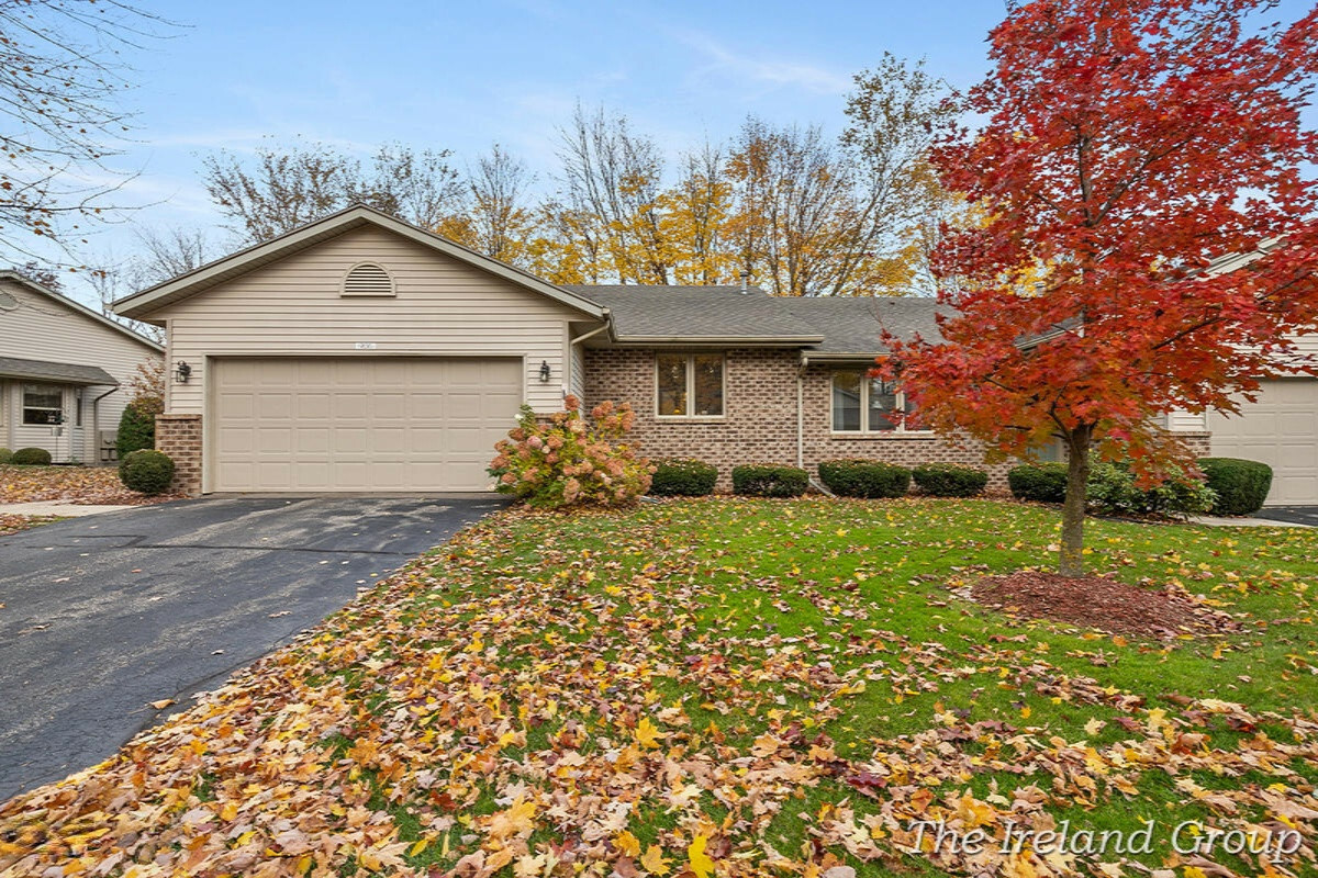 Property Photo:  926 Ironwood Circle NW  MI 49534 