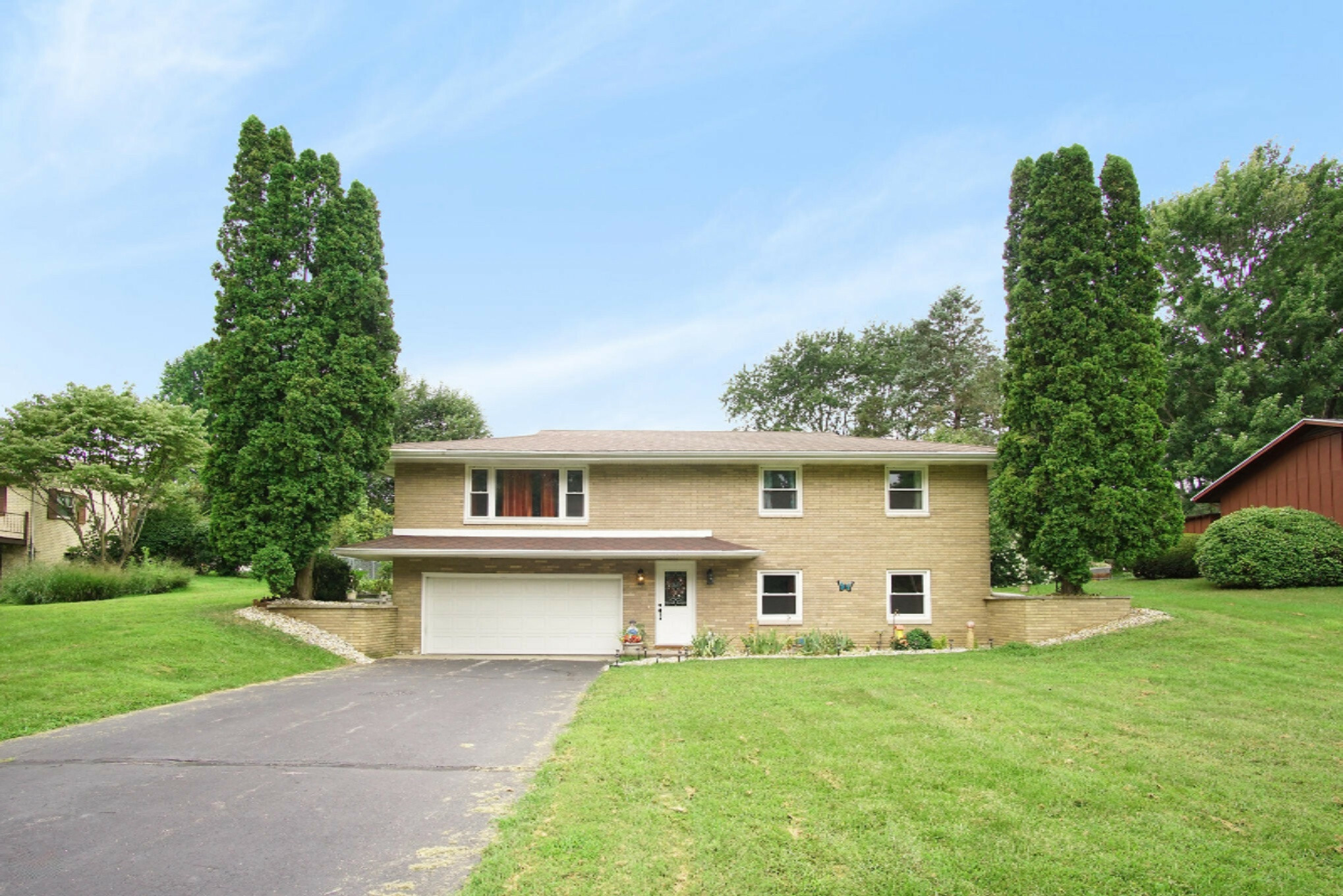 Property Photo:  1870 Champlain Drive  MI 49120 