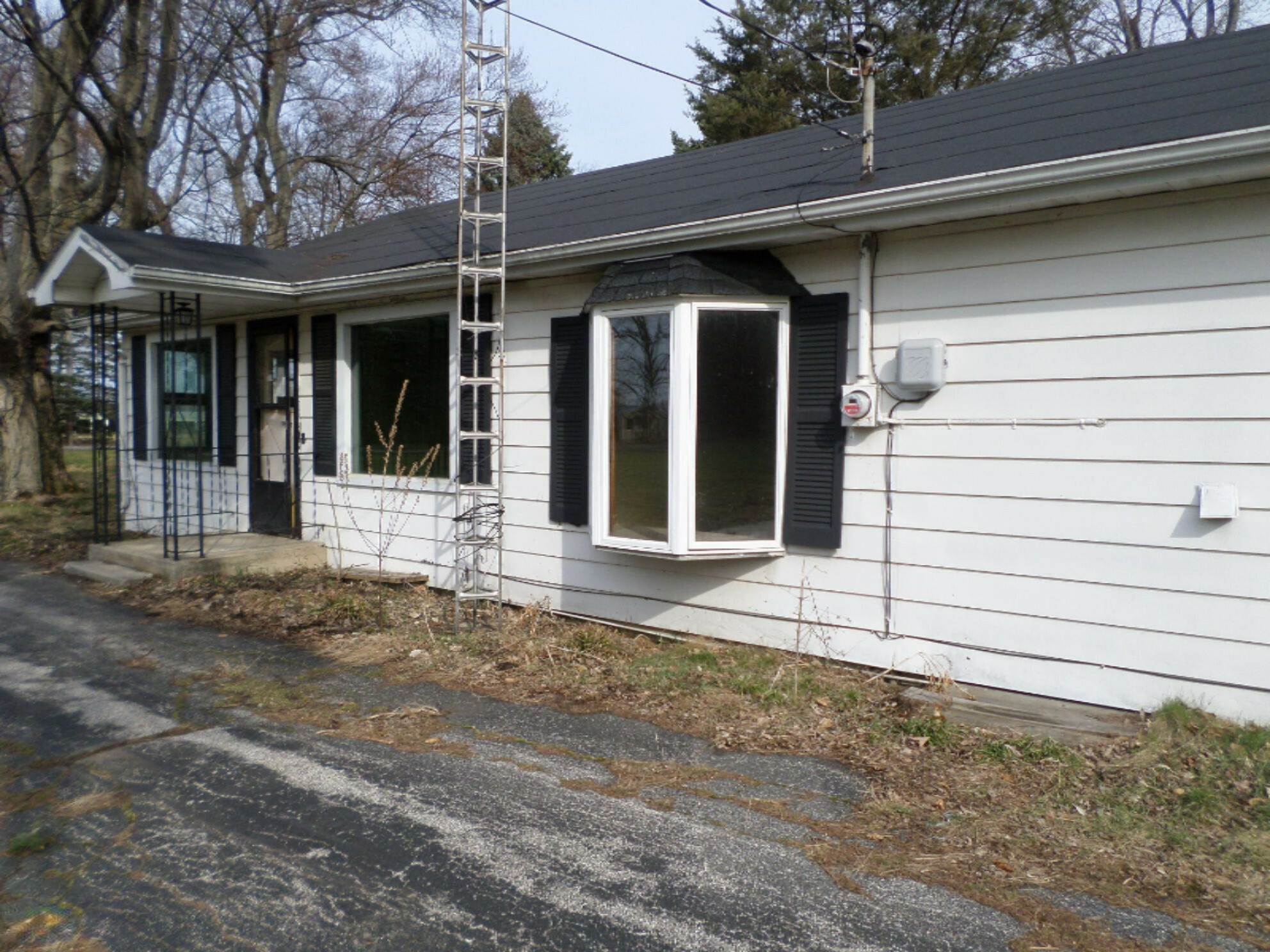 Property Photo:  3695 Kerlikowski Road  MI 49038 