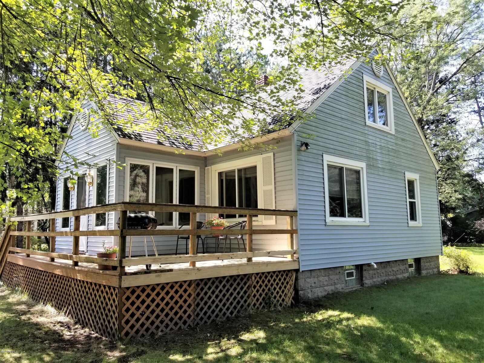 Property Photo: 3241 Medema Street MI 49444