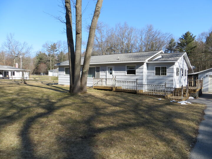 3440 W Fruitvale Road  Montague MI 49437 photo