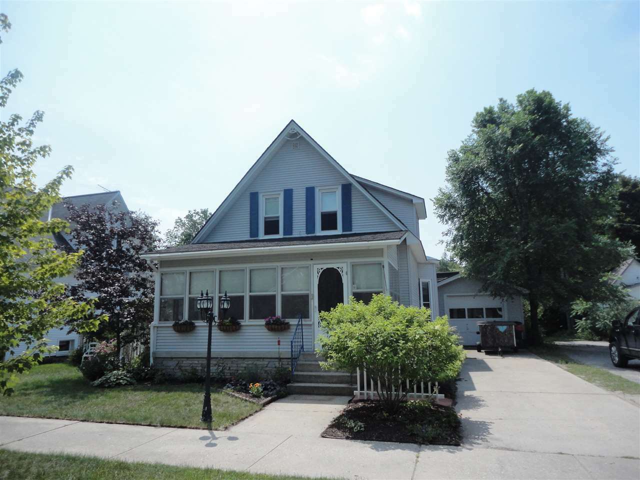 Property Photo: 318 Cedar MI 49712