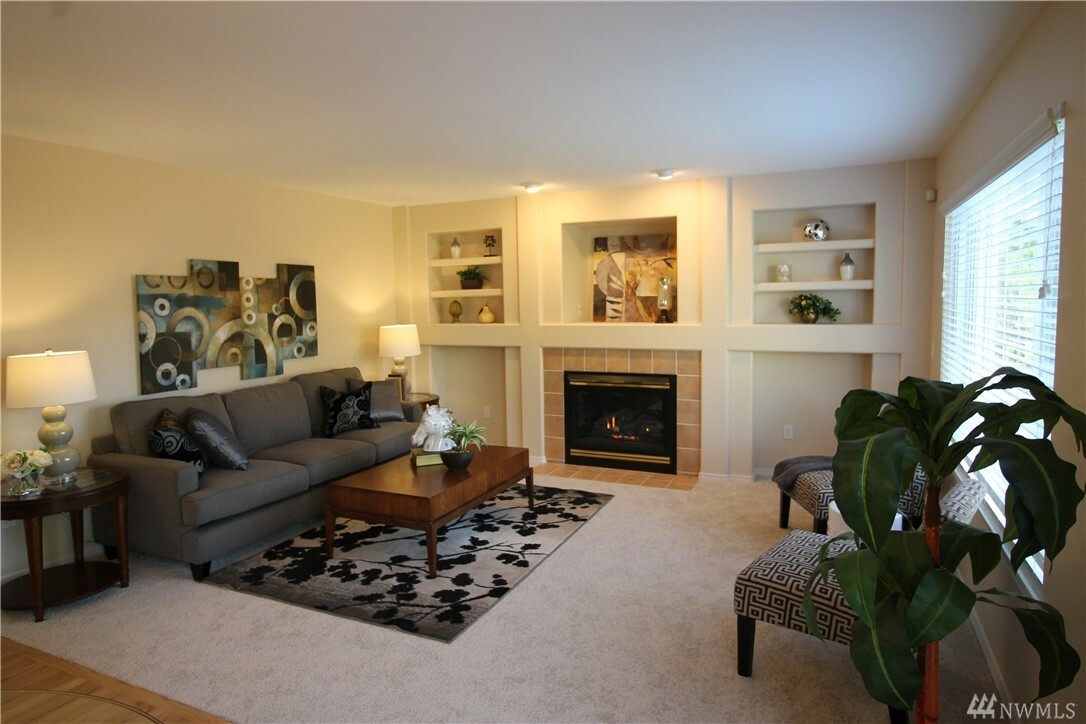 Property Photo: 9508 181st Ave E WA 98391