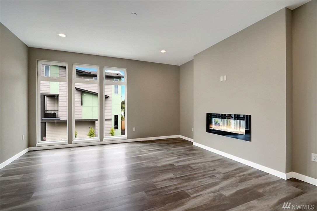 Property Photo: 1215 150th Place SW 13 WA 98087