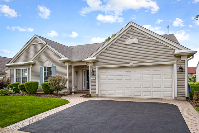 Property Photo: 13669 Winterberry Lane IL 60142