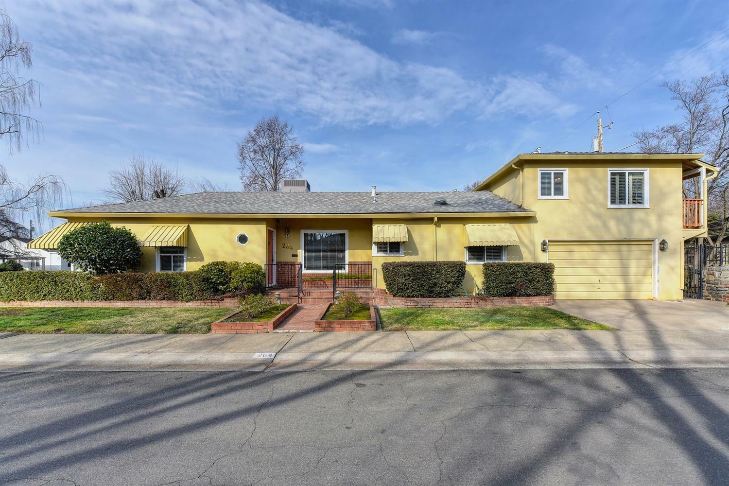 264 36th Way  Sacramento CA 95819 photo