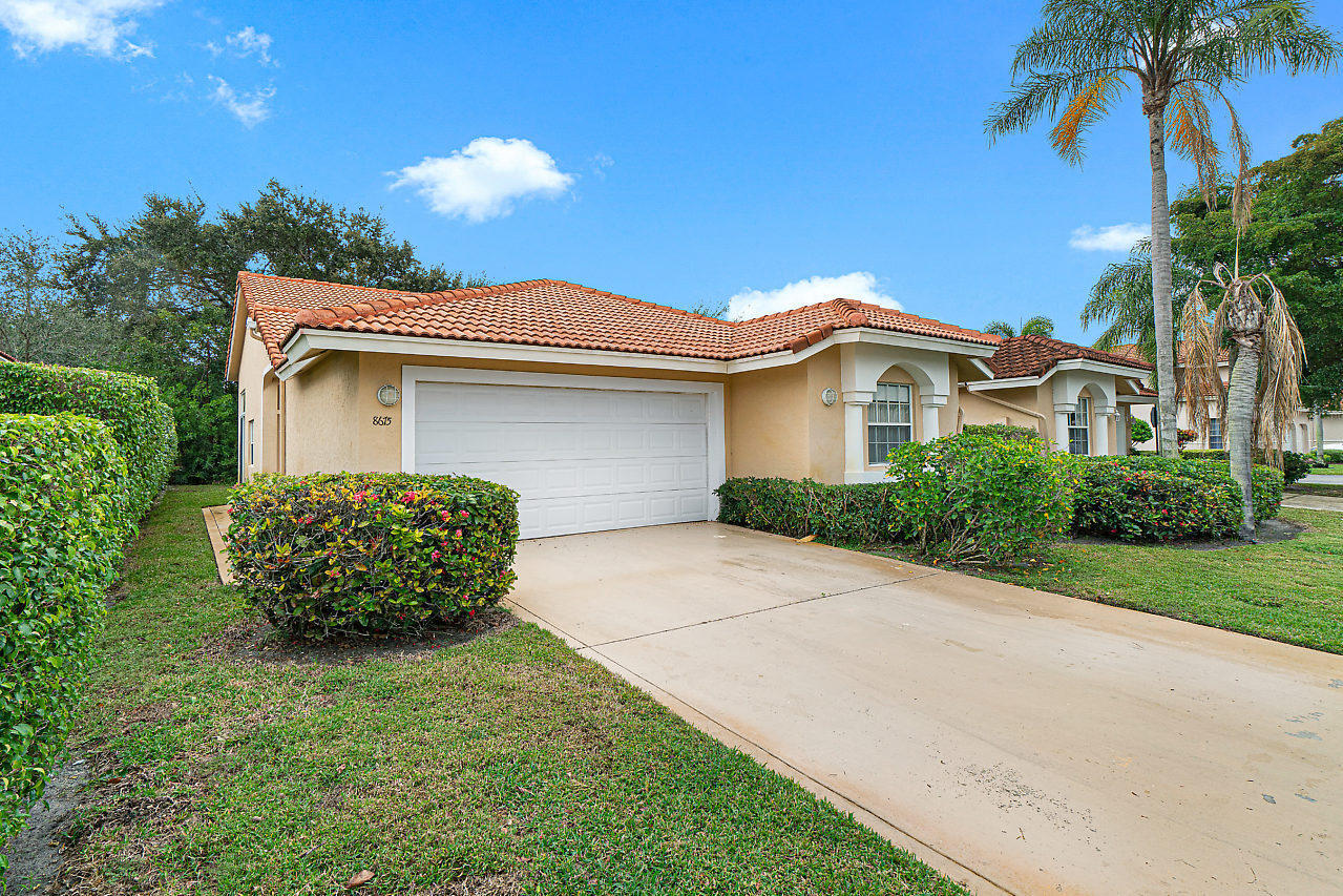 Property Photo: 8675 Via Reale FL 33496