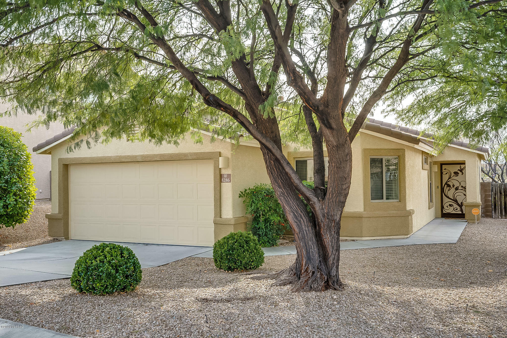 Property Photo:  8286 S Camino Serpe  AZ 85747 