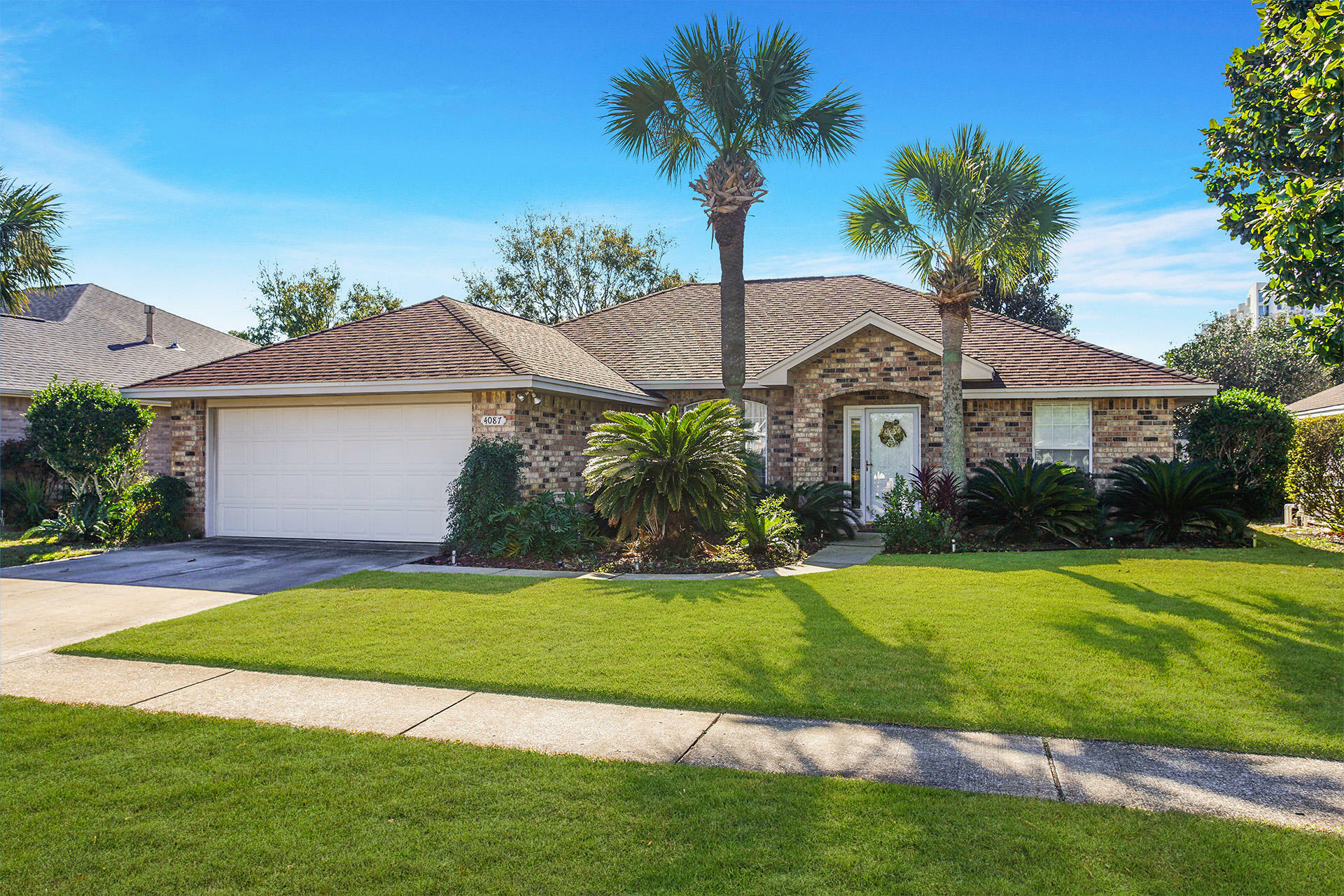 Property Photo:  4087 Drifting Sand Trail  FL 32541 