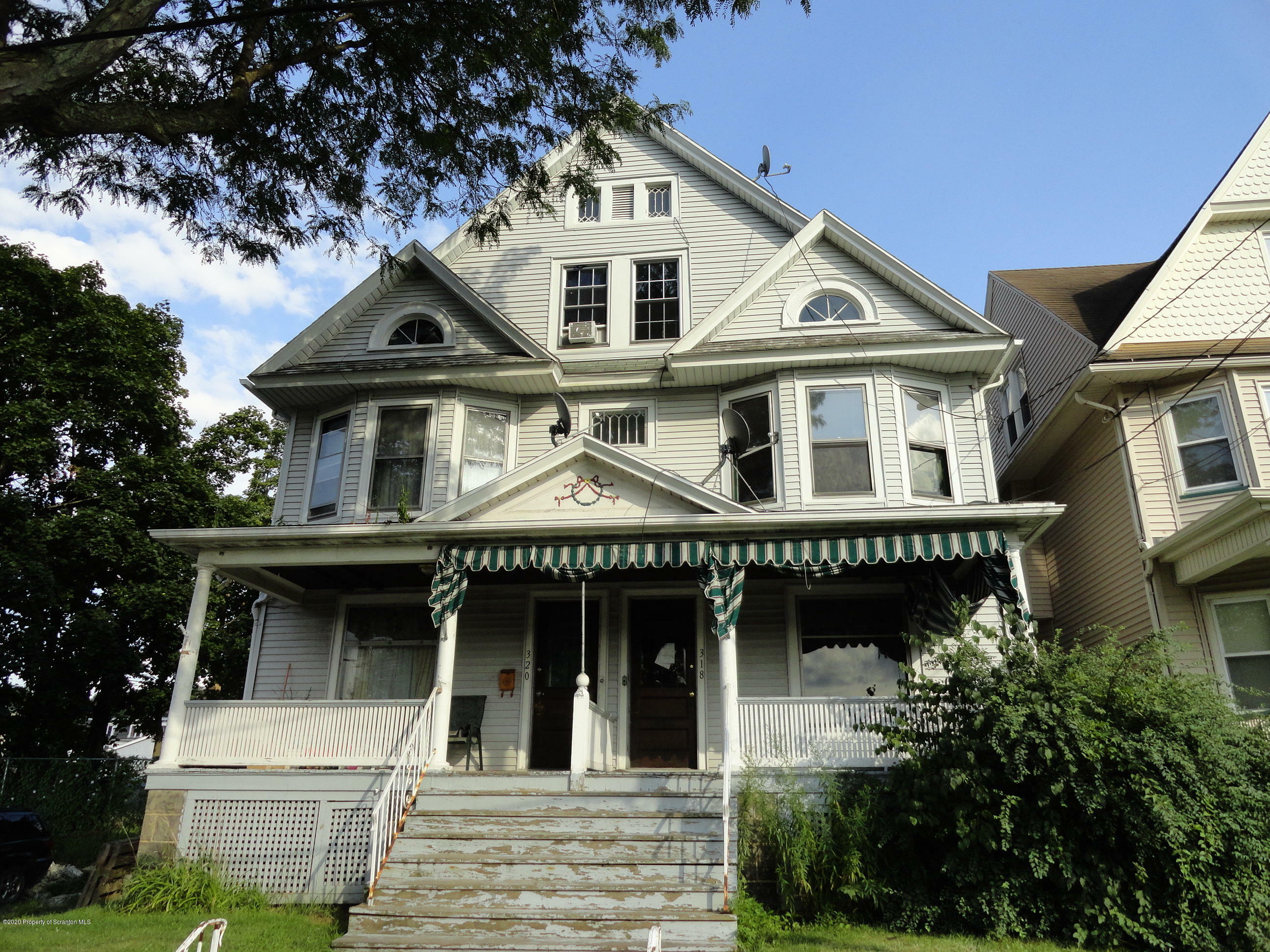 Property Photo:  318 320 N Irving Avenue  PA 18510 